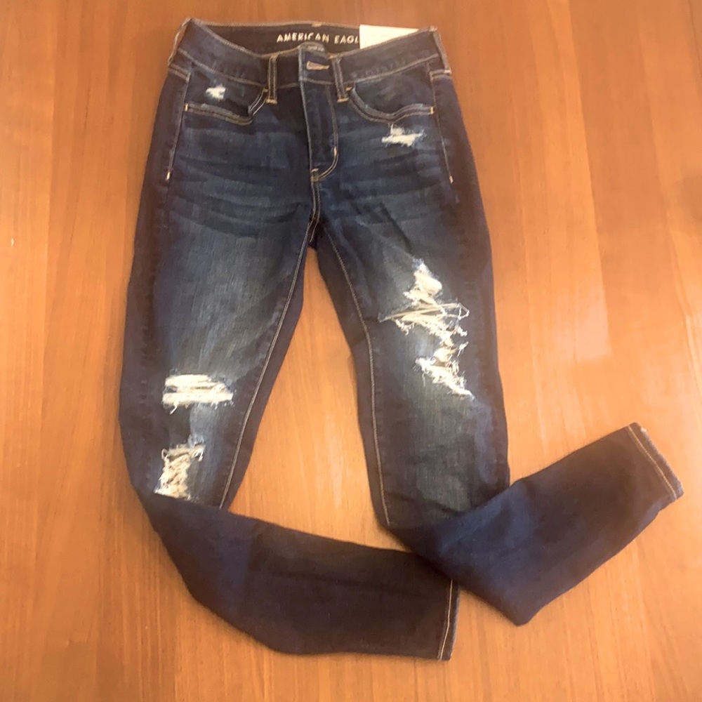 American Eagle Super Stretch Distressed Jeggings
